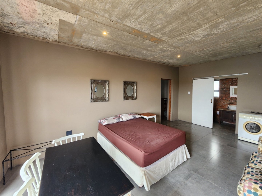 3 Bedroom Property for Sale in Paradise Beach Eastern Cape